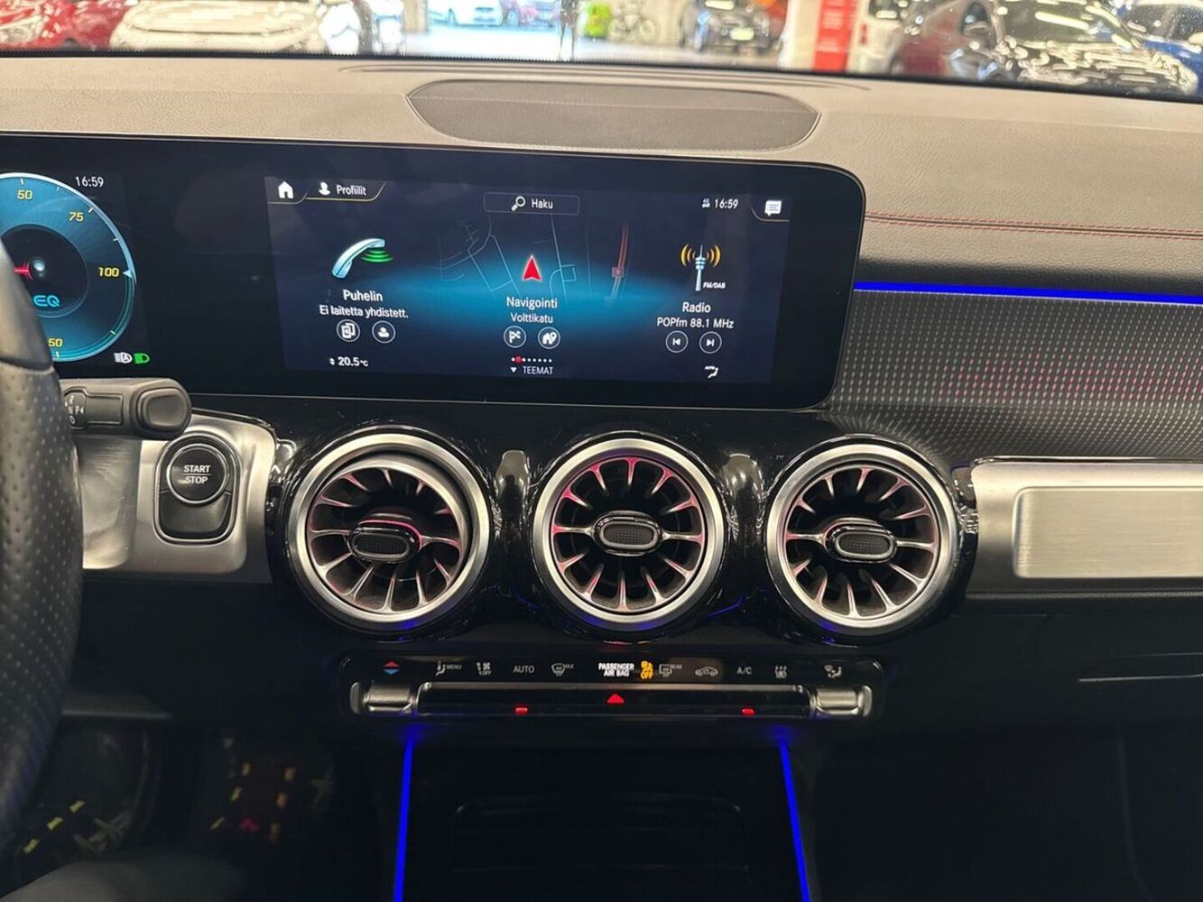 Mercedes-Benz EQB vaihtoauto