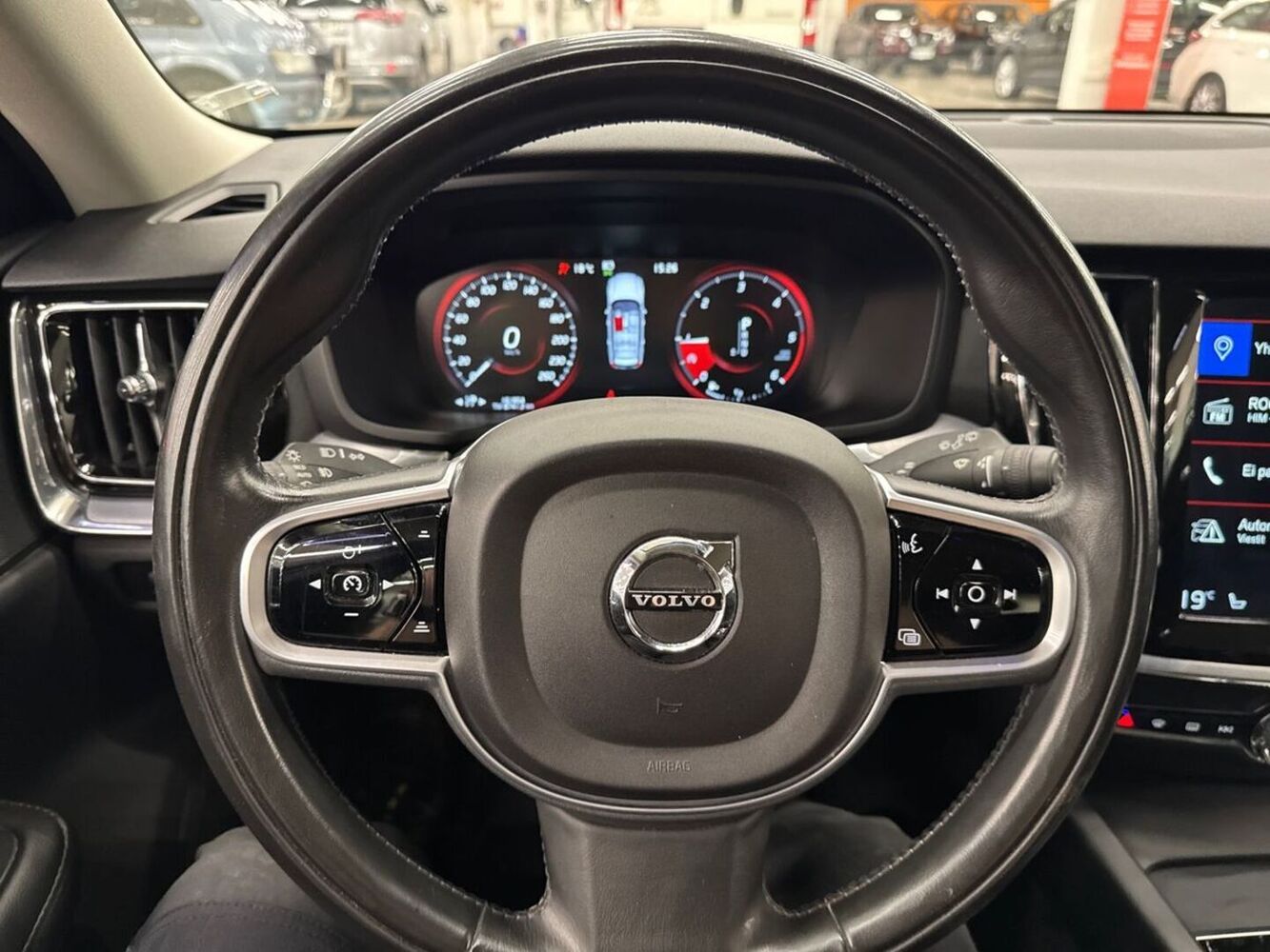 Volvo V60 vaihtoauto