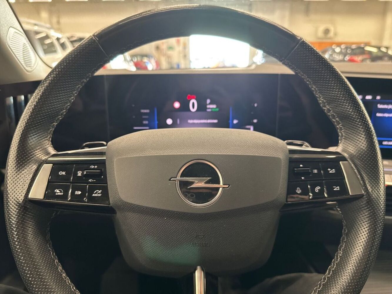 Opel Astra vaihtoauto