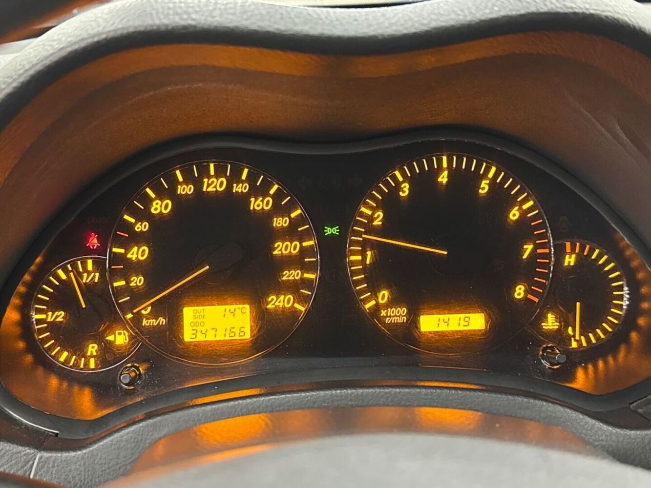 Toyota Avensis vaihtoauto