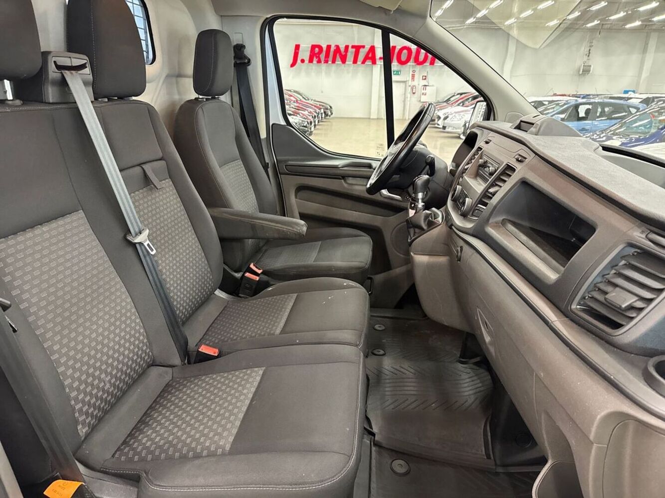 Ford Transit Custom vaihtoauto