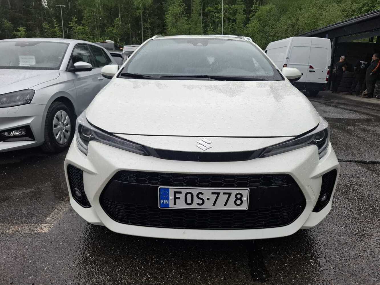 Suzuki Swace vaihtoauto