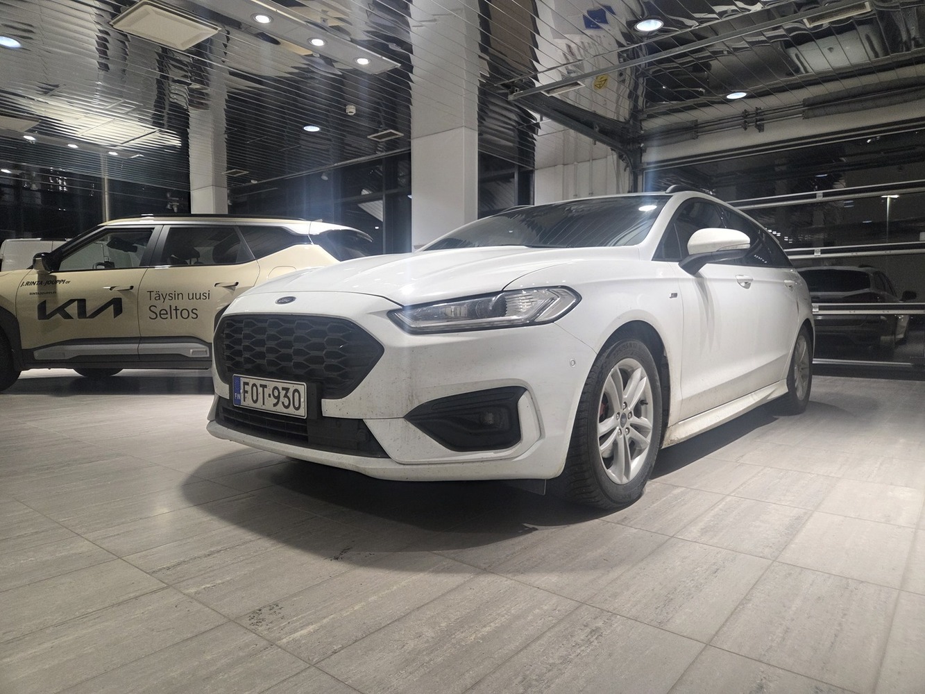 Ford Mondeo vaihtoauto