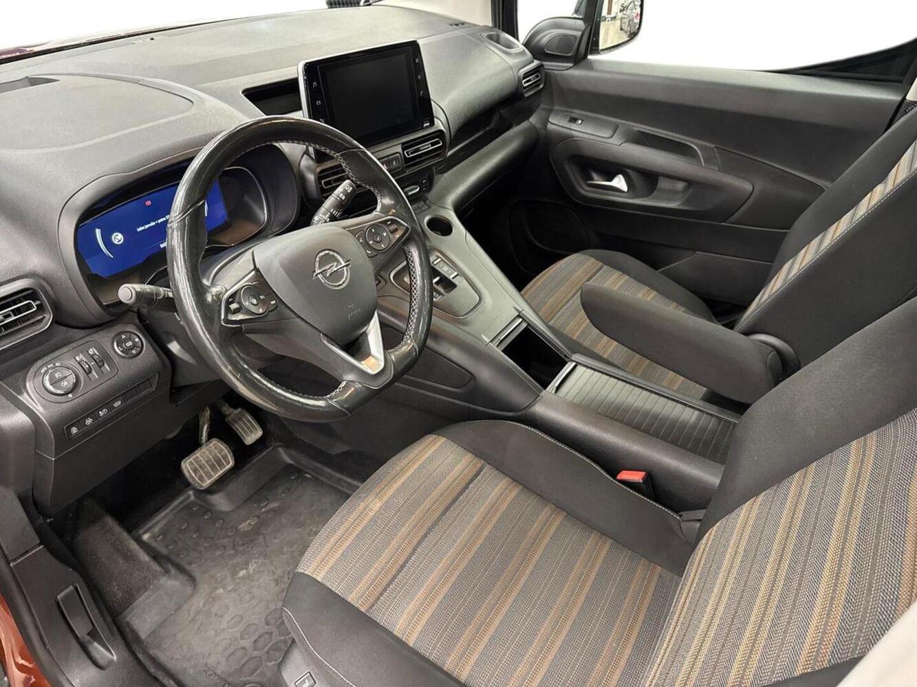 Opel Combo-e vaihtoauto