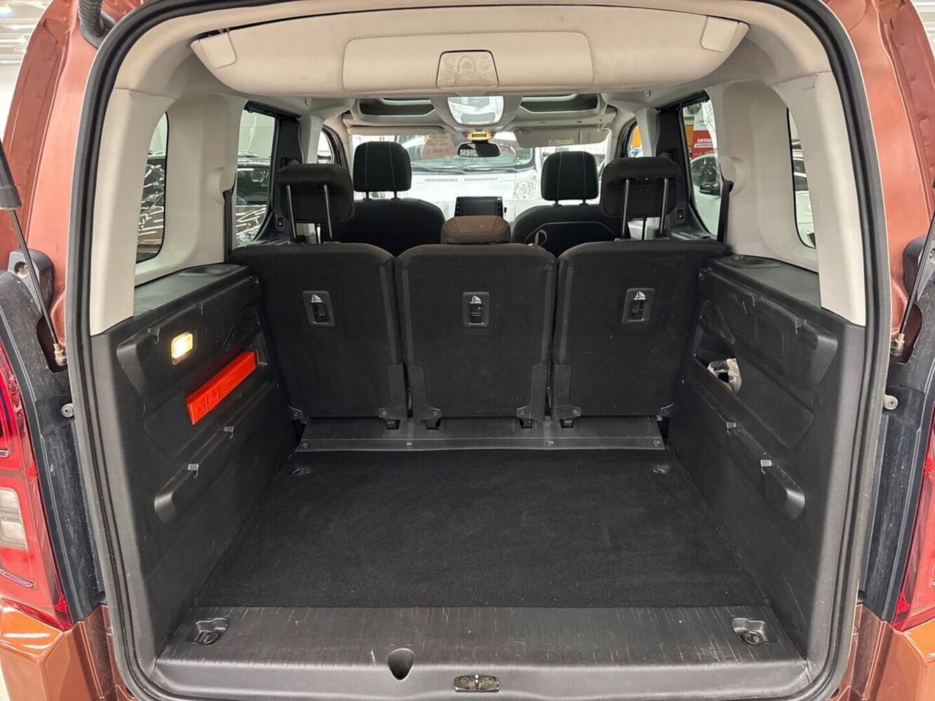 Opel Combo-e vaihtoauto