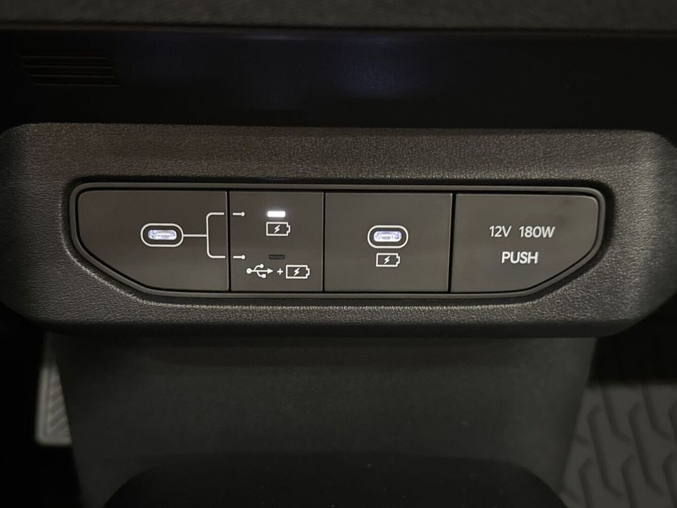 Kia EV4 vaihtoauto