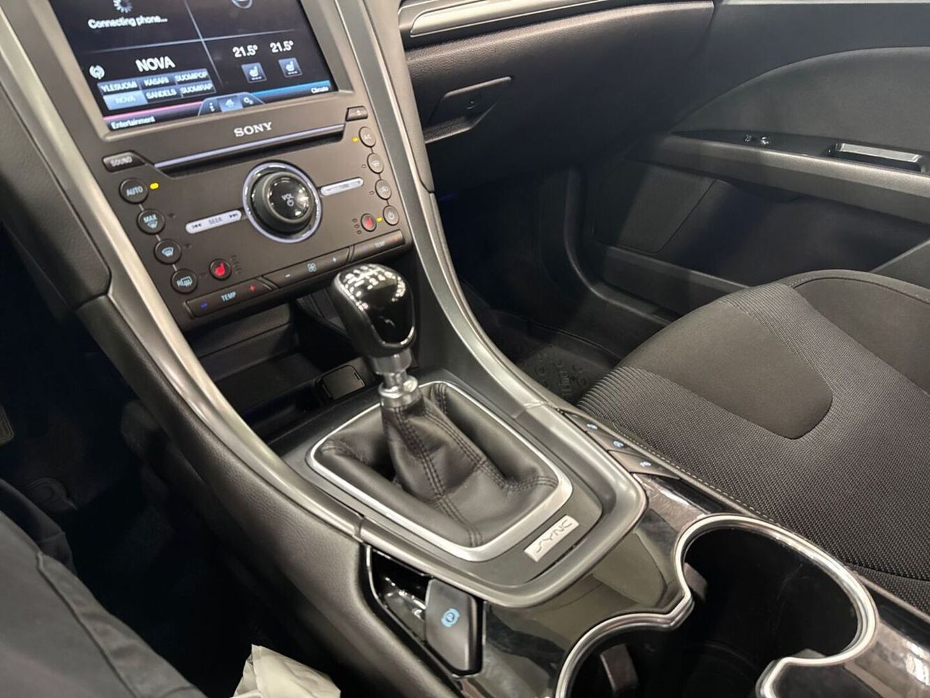 Ford Mondeo vaihtoauto