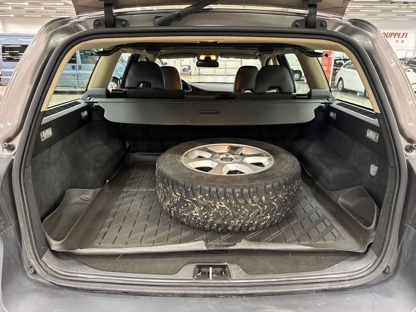 Volvo XC70 vaihtoauto