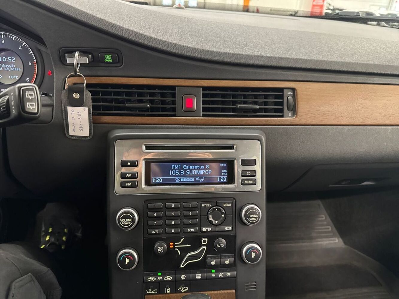 Volvo XC70 vaihtoauto
