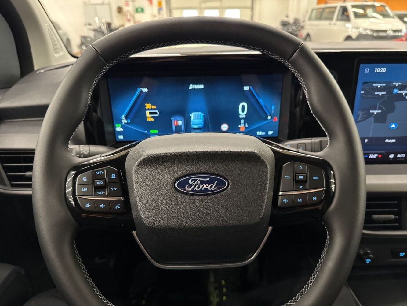 Ford Transit Courier vaihtoauto