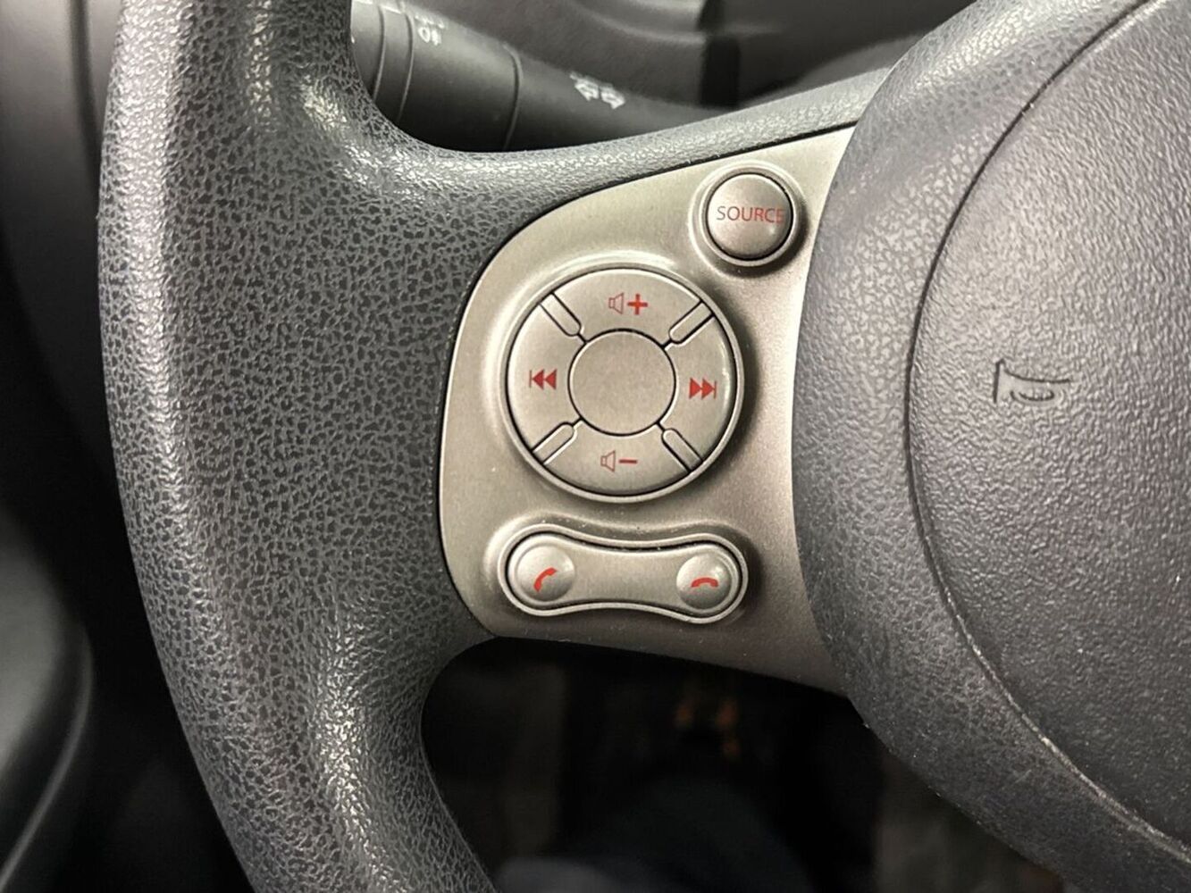 Nissan Micra vaihtoauto