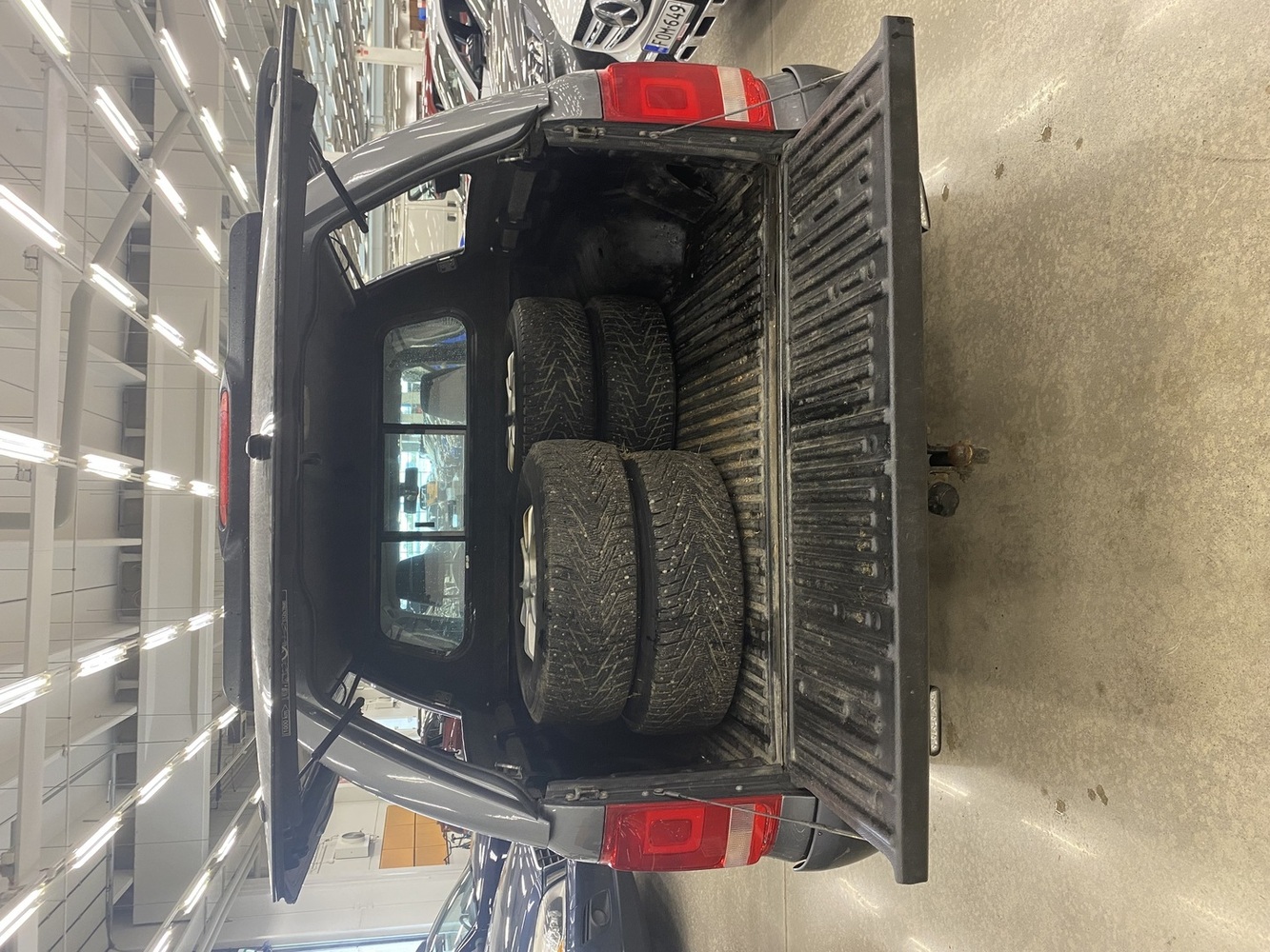 Volkswagen Amarok vaihtoauto