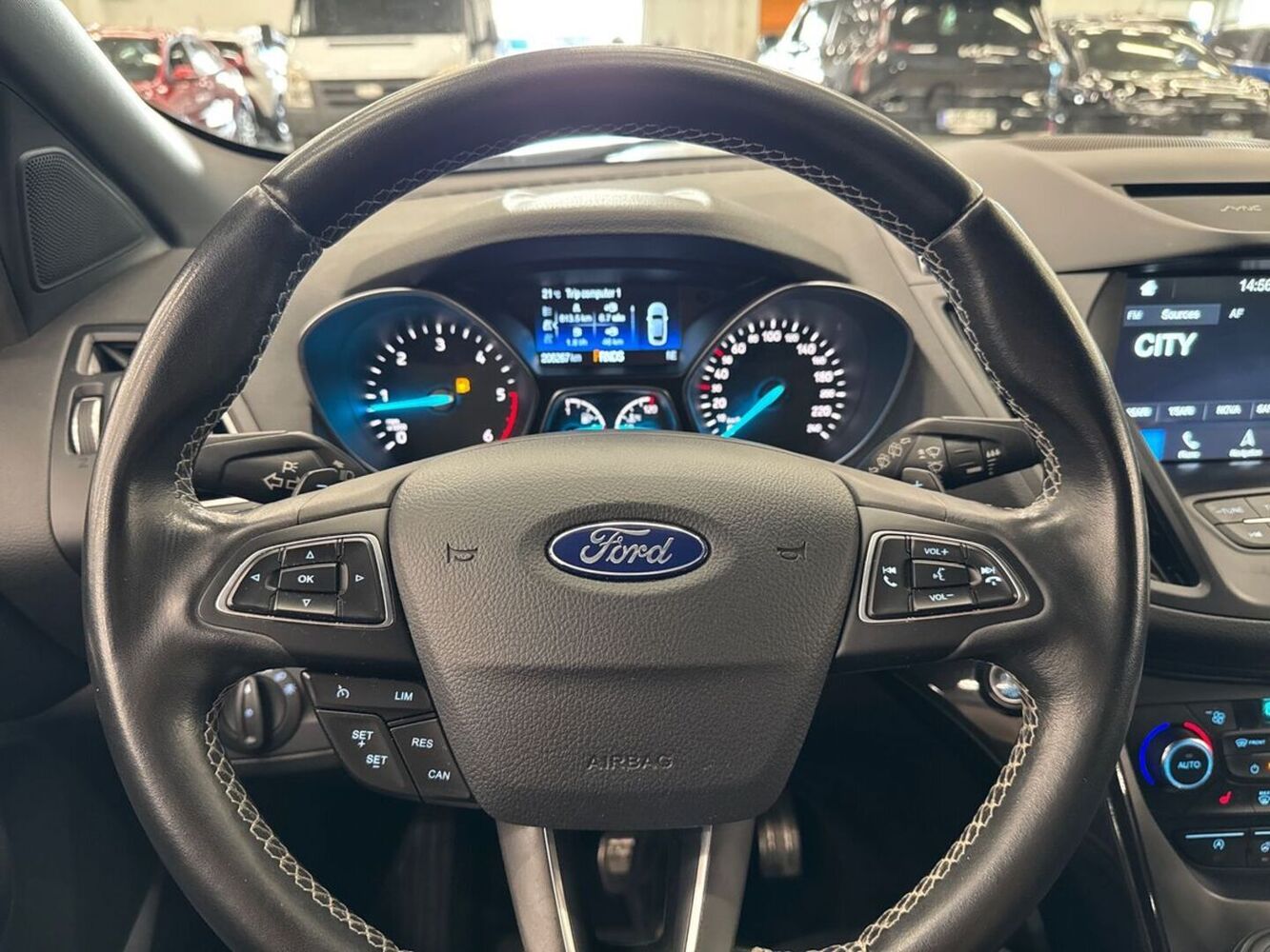 Ford Kuga vaihtoauto