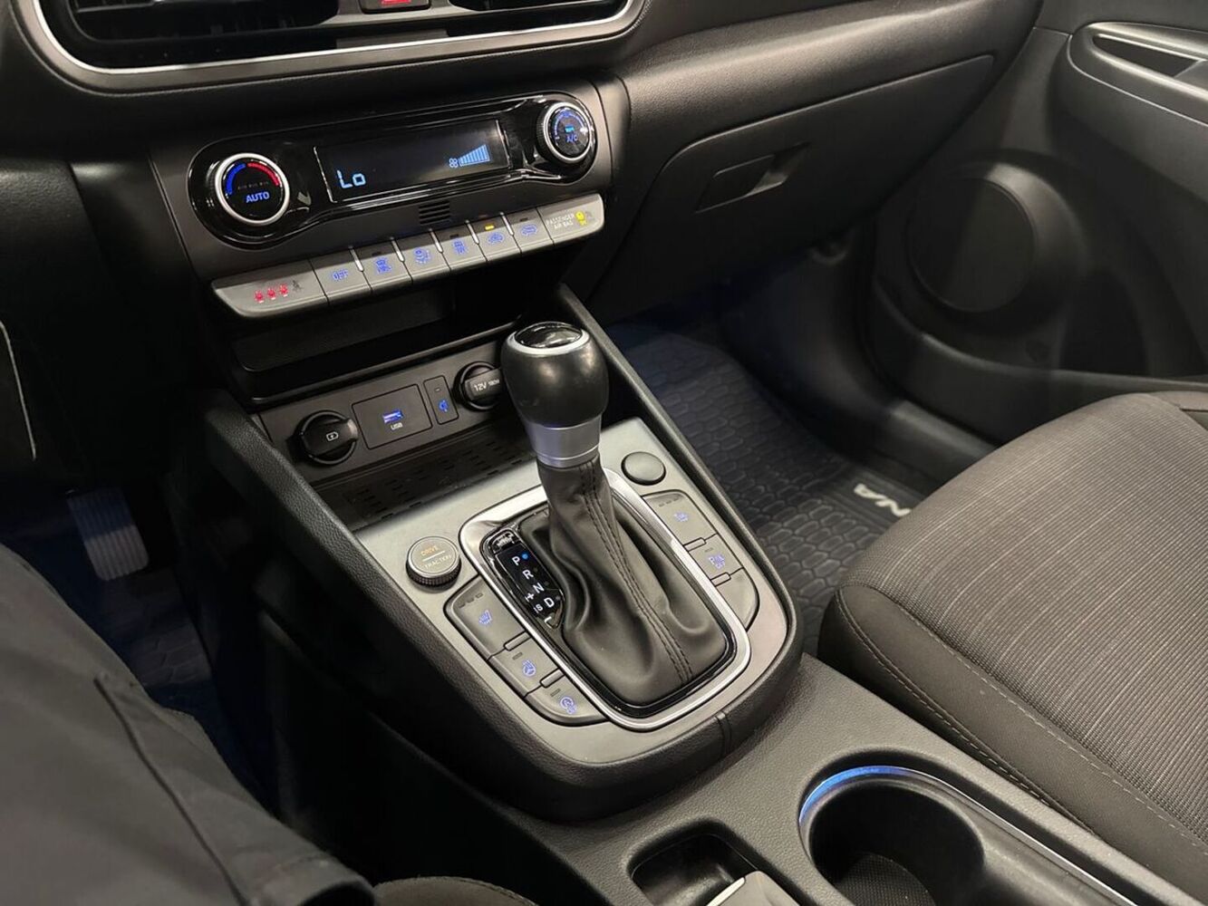 Hyundai Kona vaihtoauto
