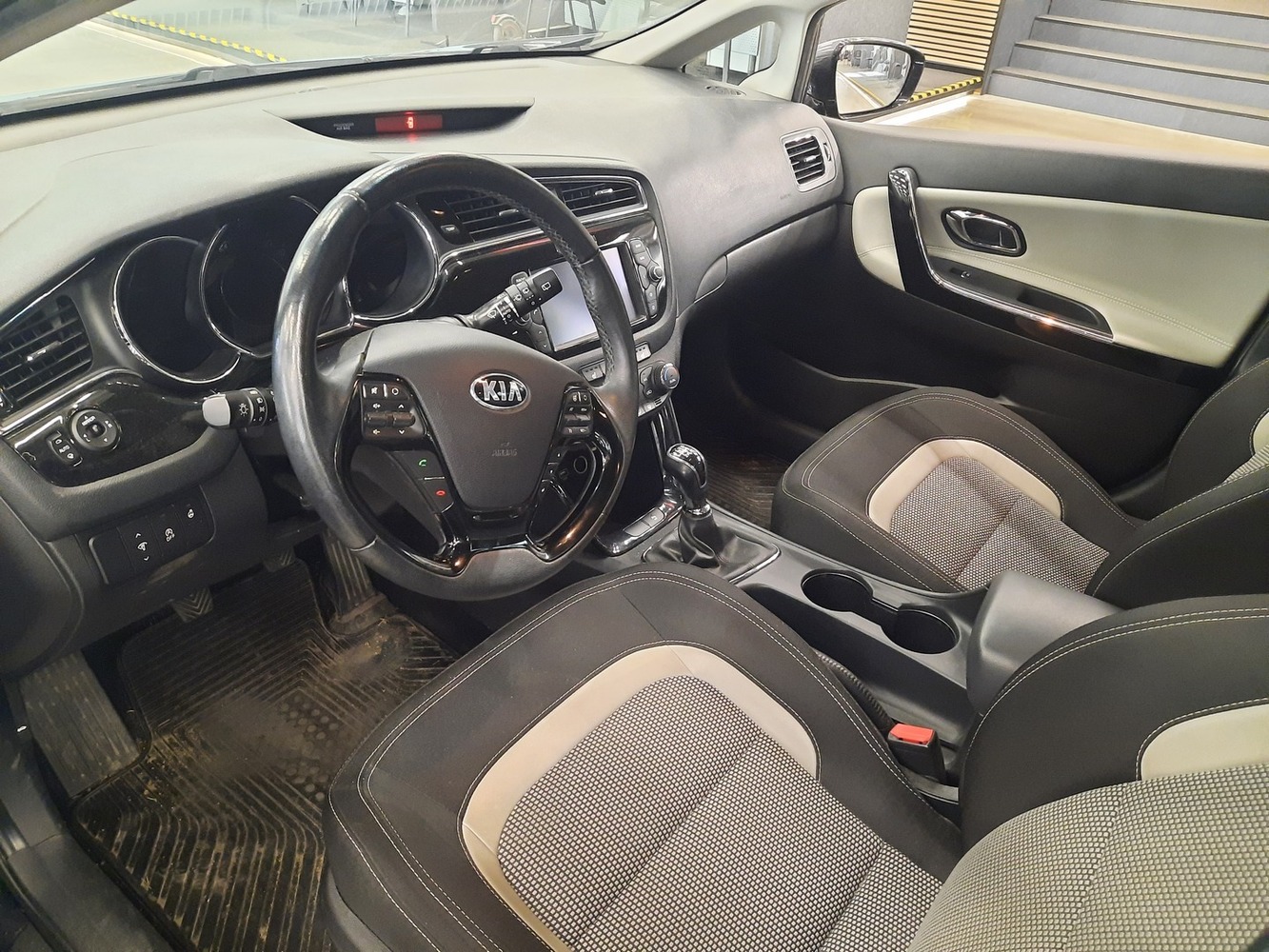 Kia Ceed vaihtoauto