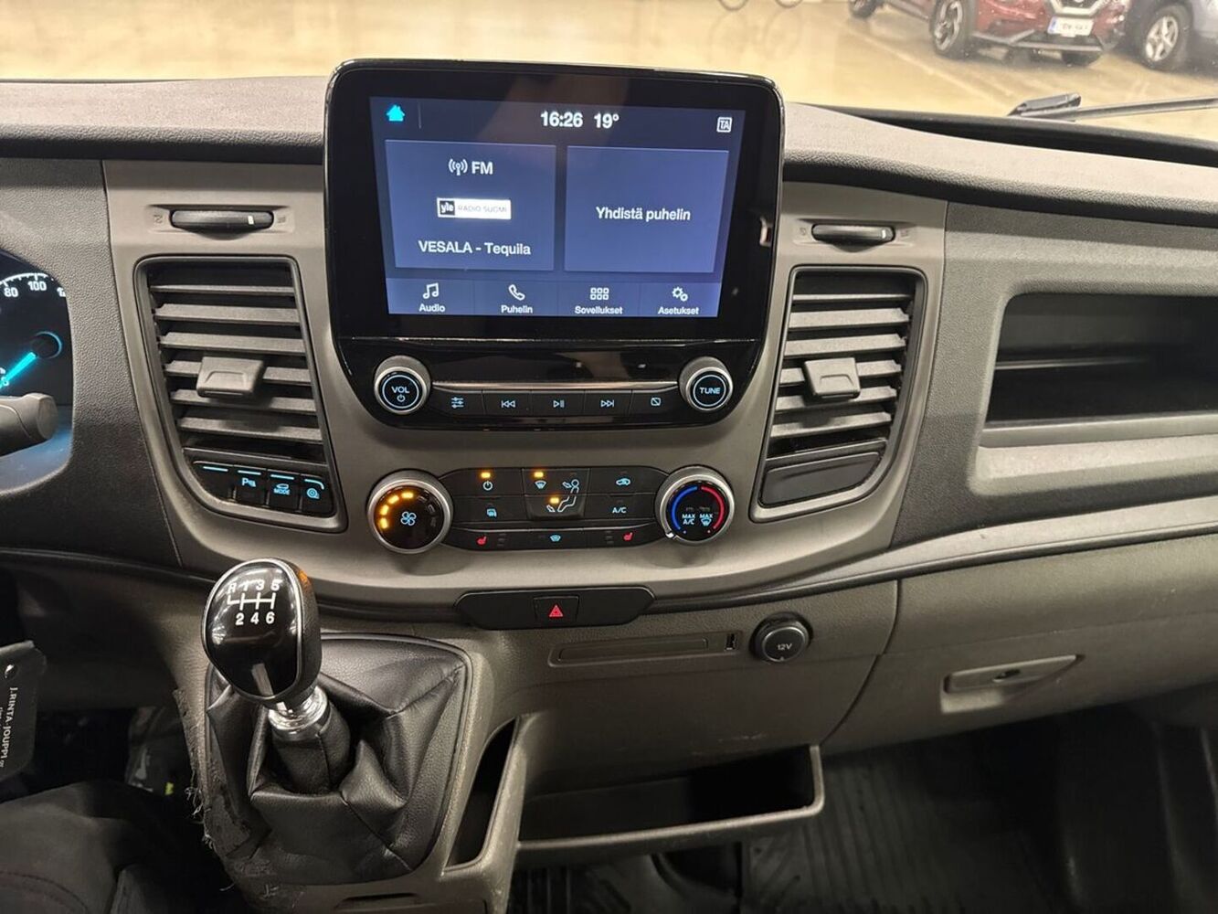 Ford Transit vaihtoauto