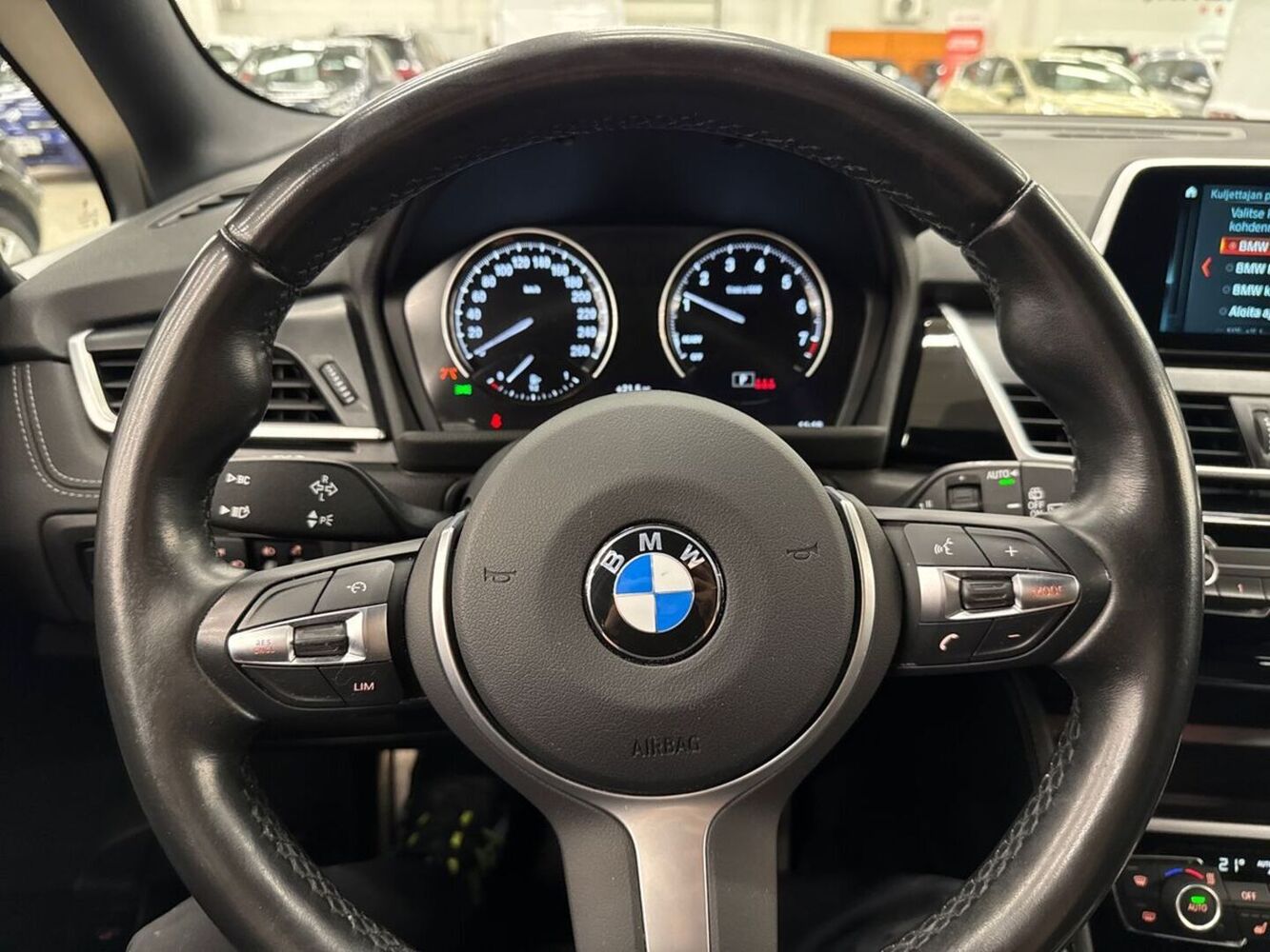 BMW 218 vaihtoauto