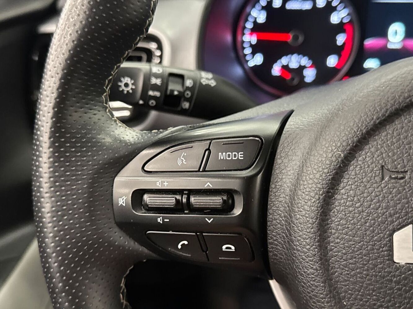 Kia Stonic vaihtoauto
