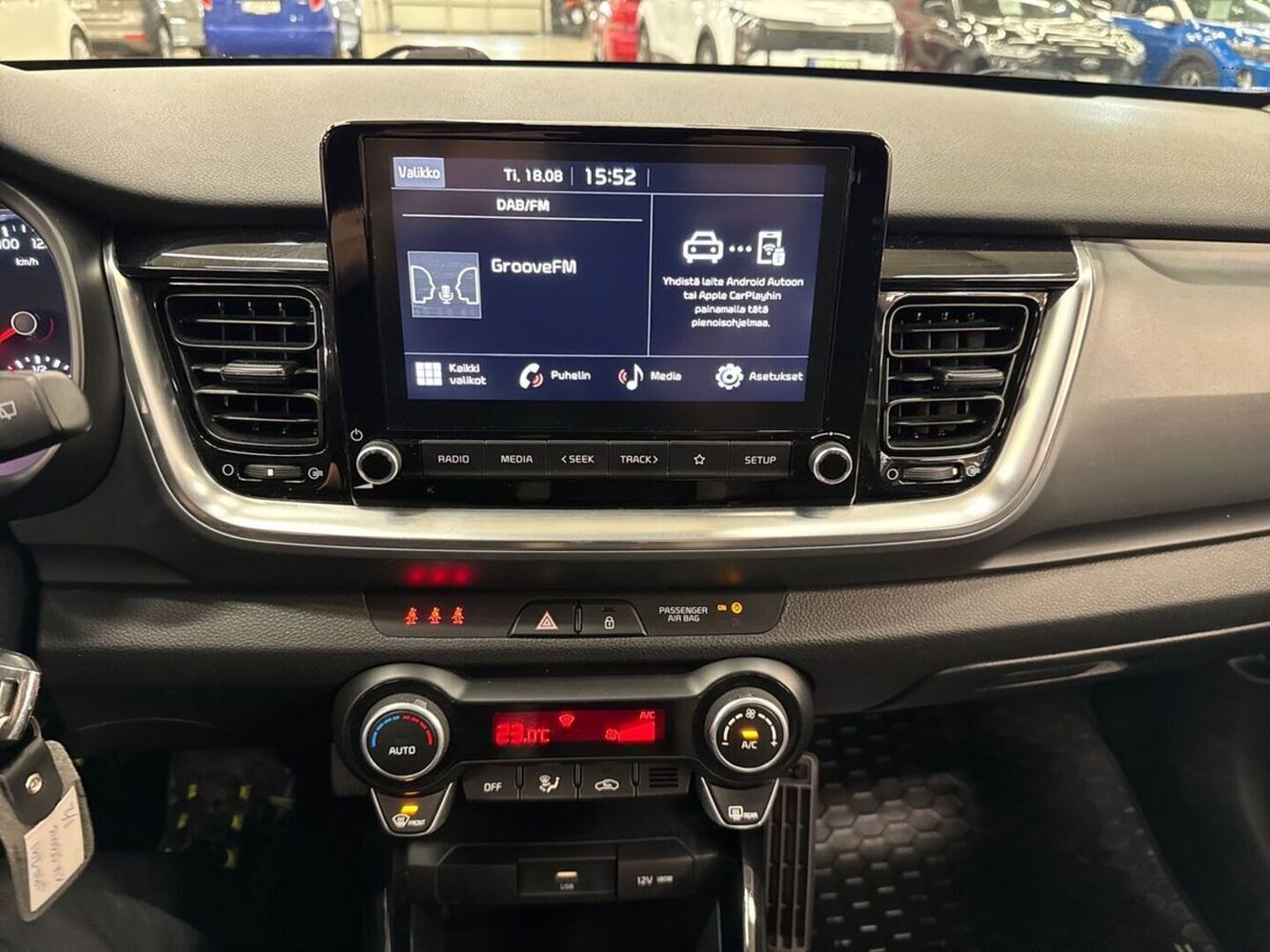 Kia Stonic vaihtoauto