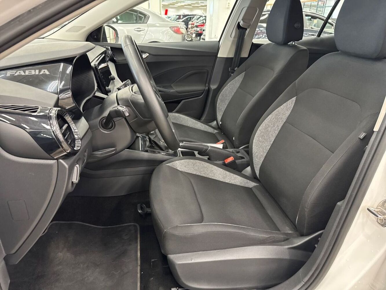 Skoda Fabia vaihtoauto