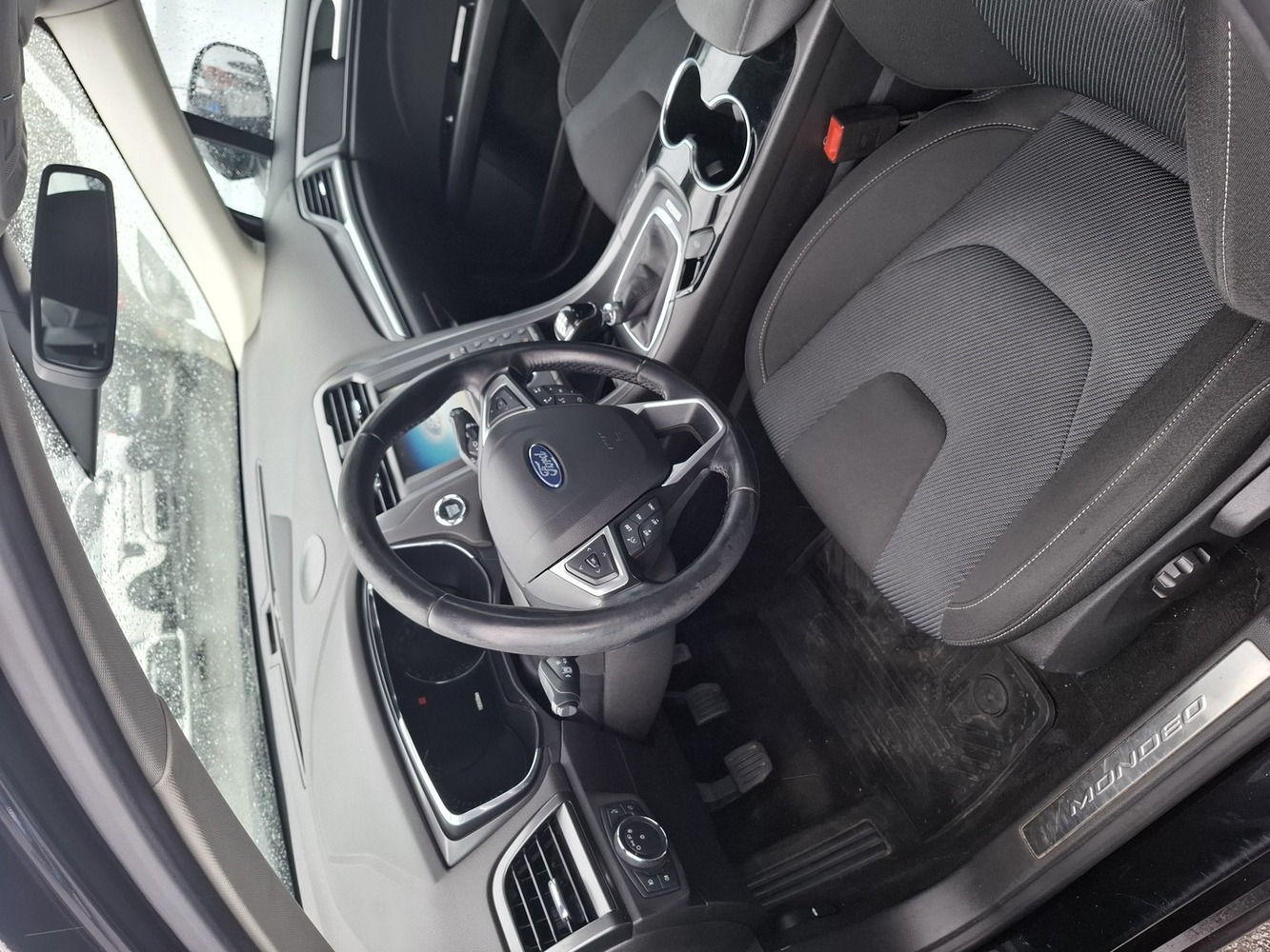 Ford Mondeo vaihtoauto