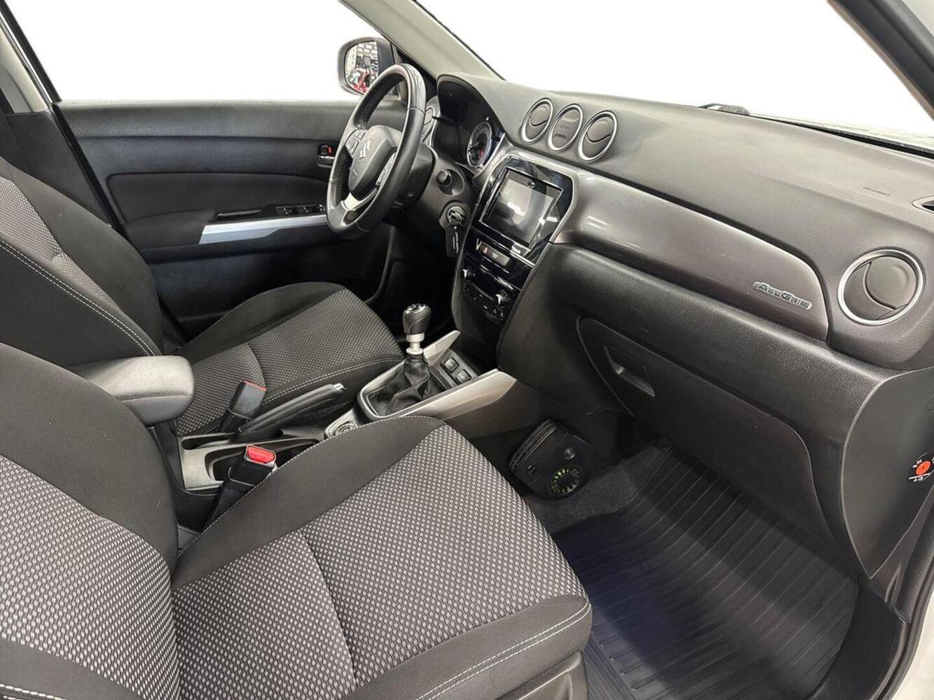 Suzuki Vitara vaihtoauto