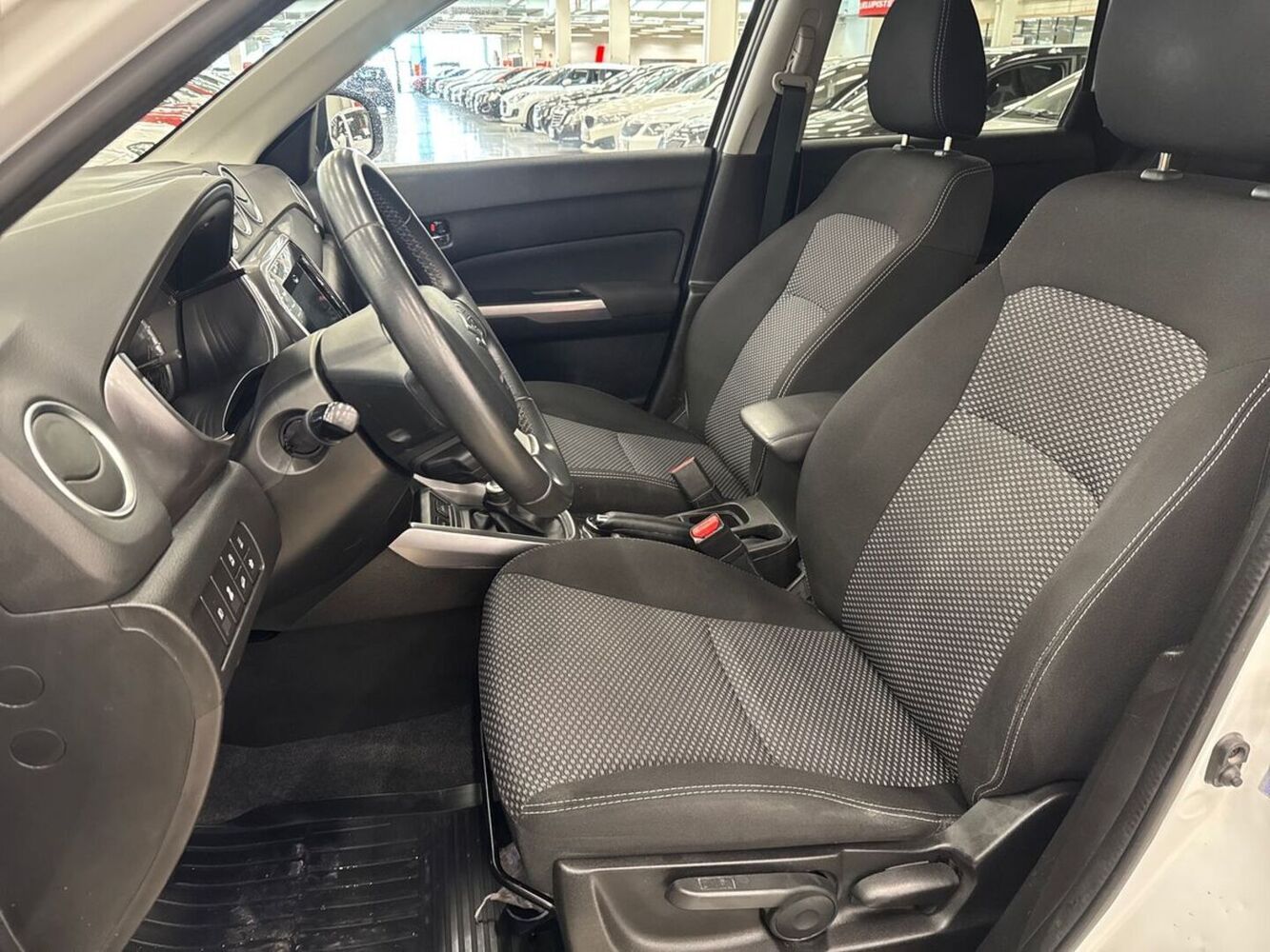 Suzuki Vitara vaihtoauto