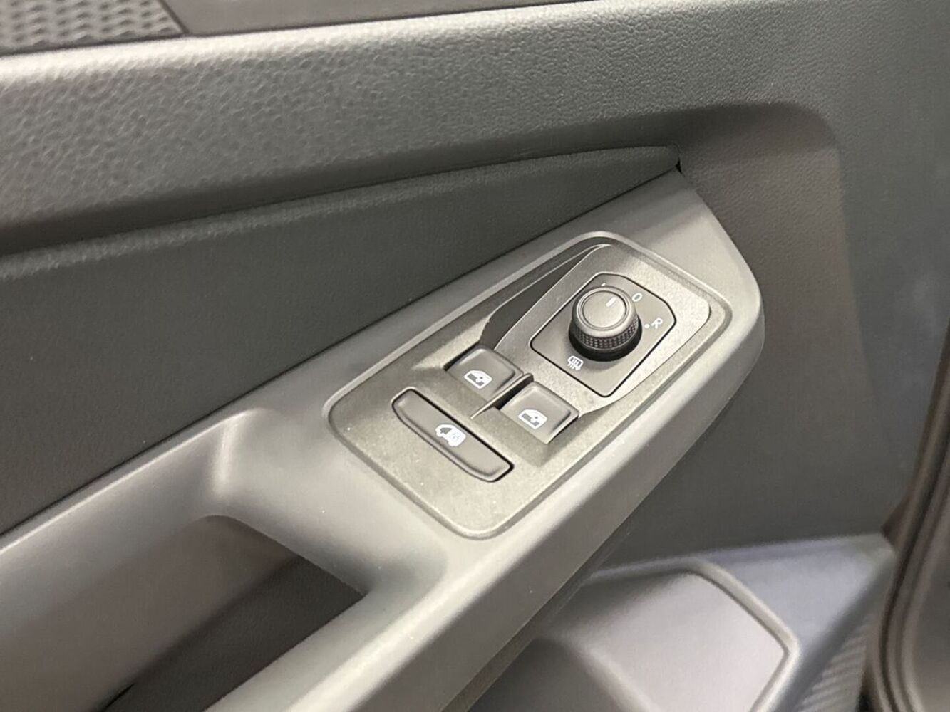 Ford Transit Connect vaihtoauto