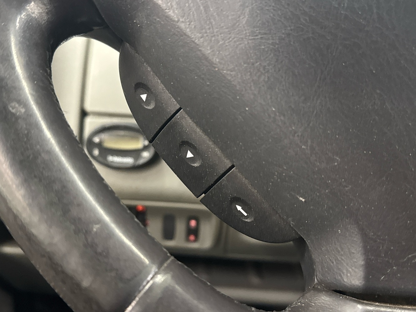 Opel Vivaro vaihtoauto