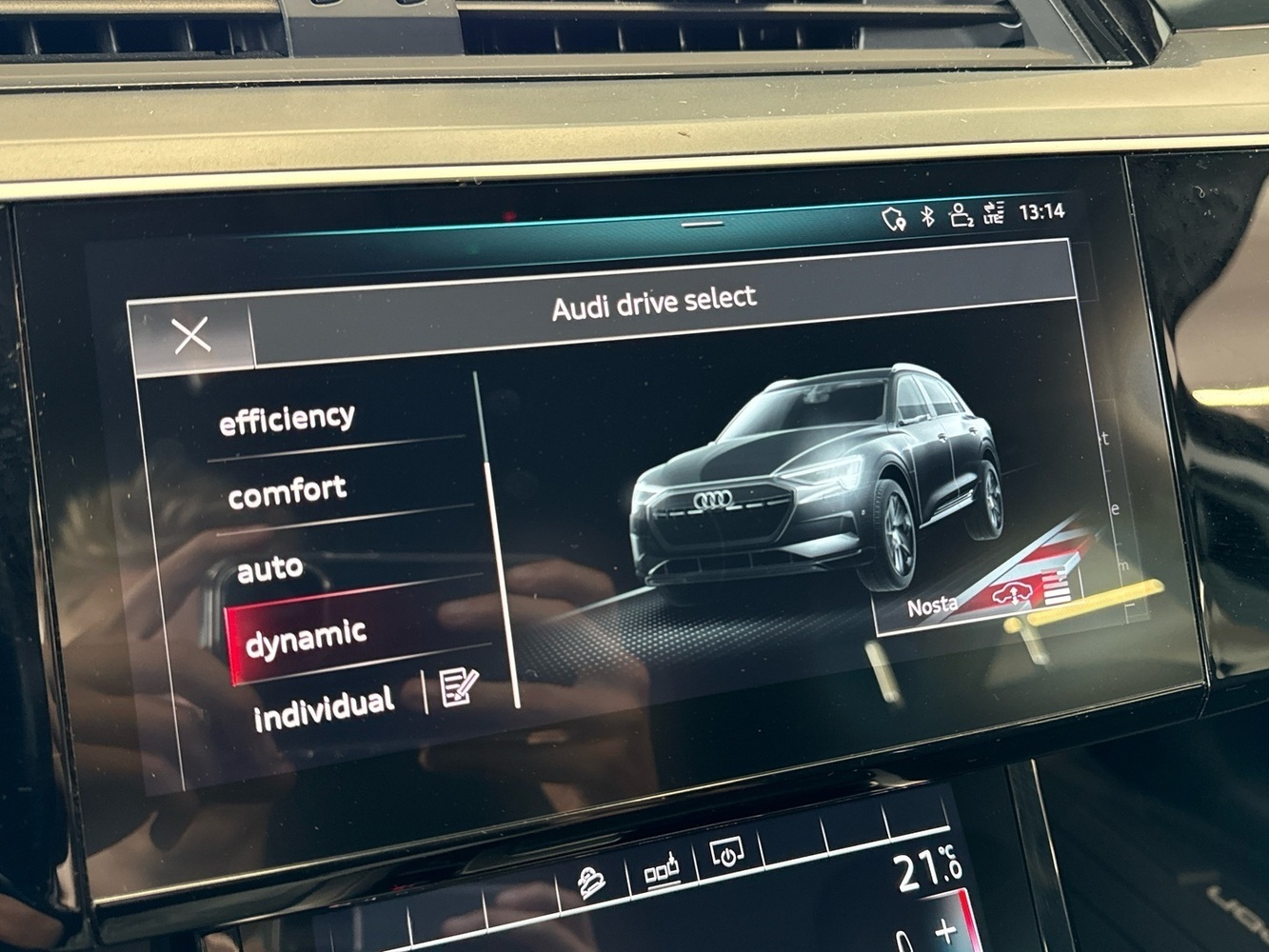 Audi e-tron vaihtoauto