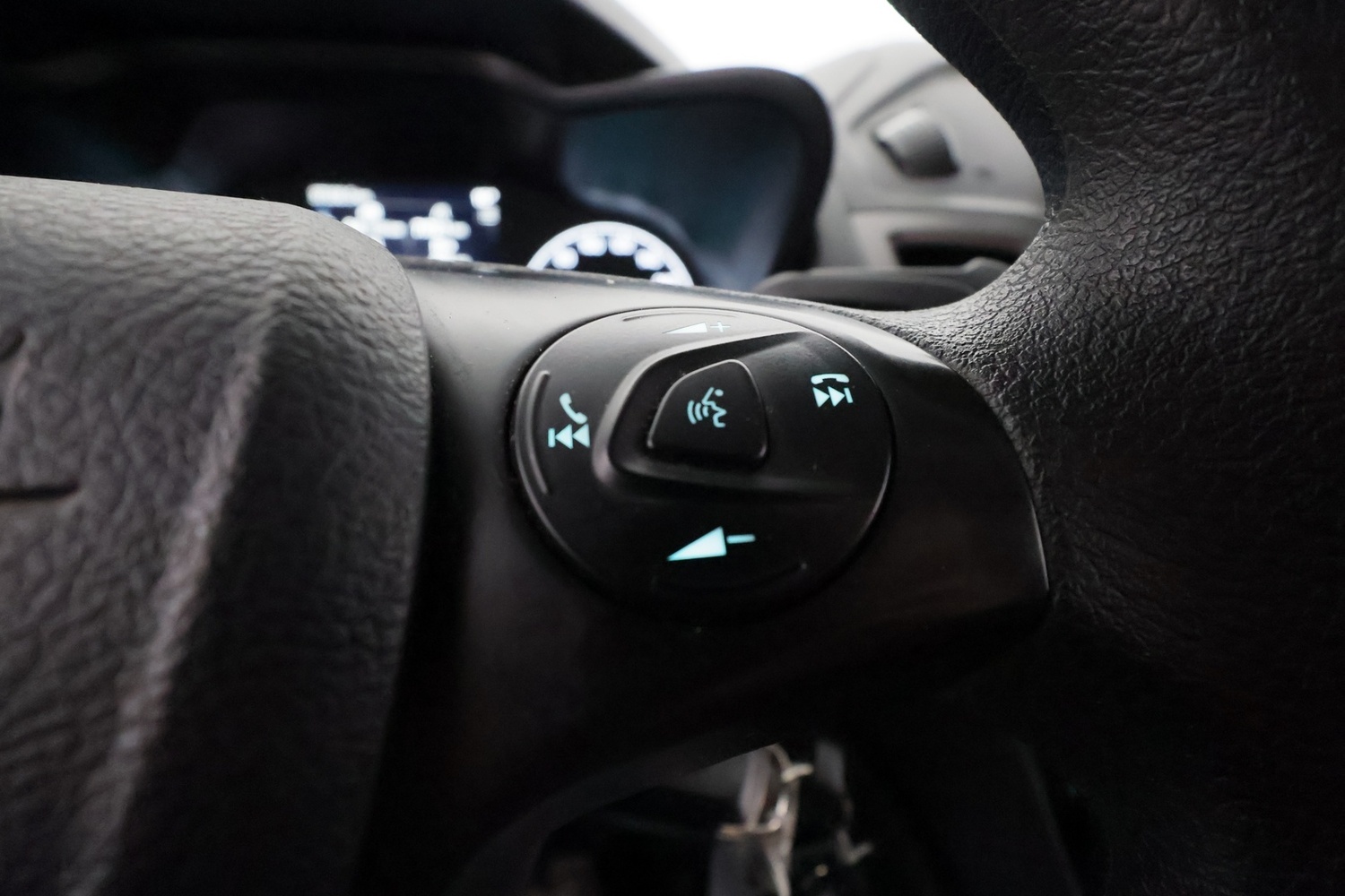 Ford Transit Connect vaihtoauto