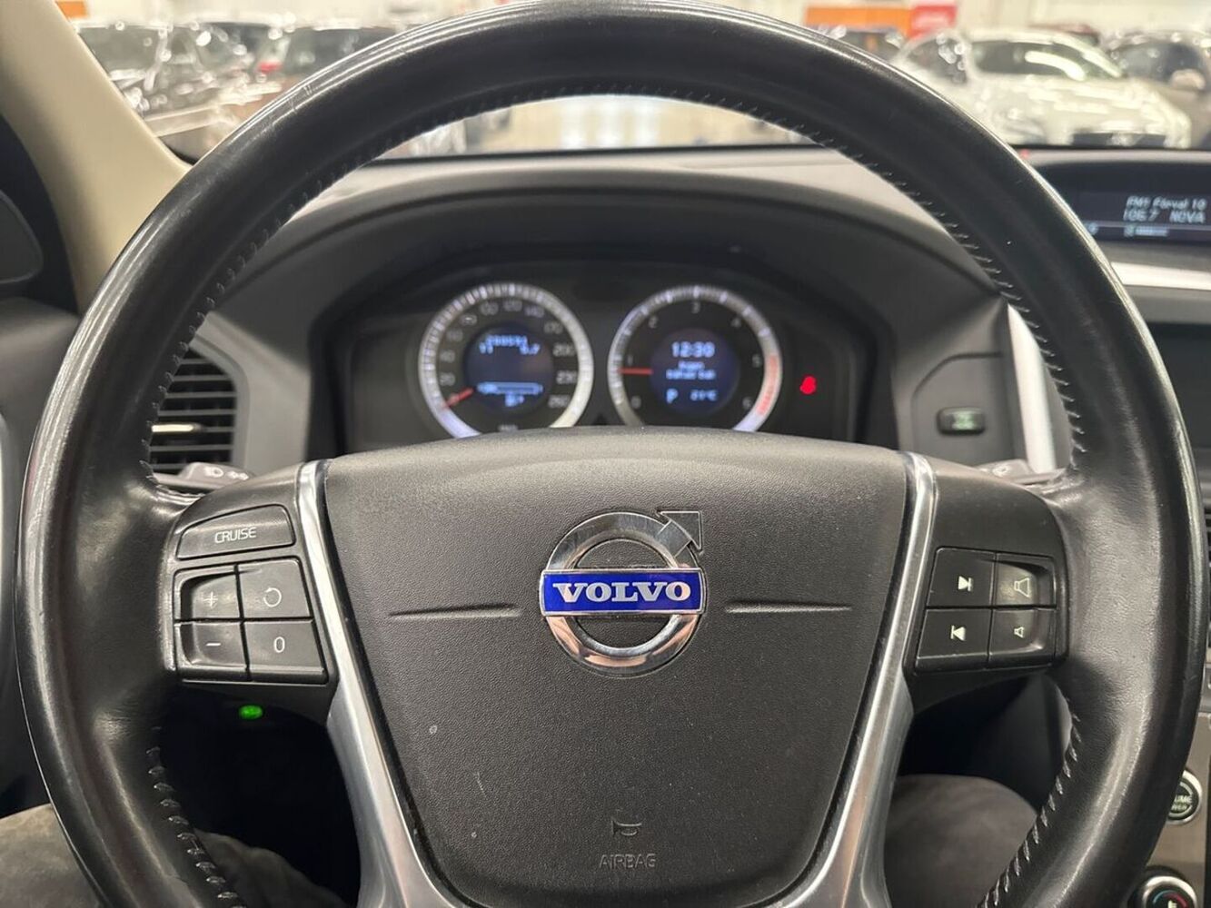 Volvo XC60 vaihtoauto