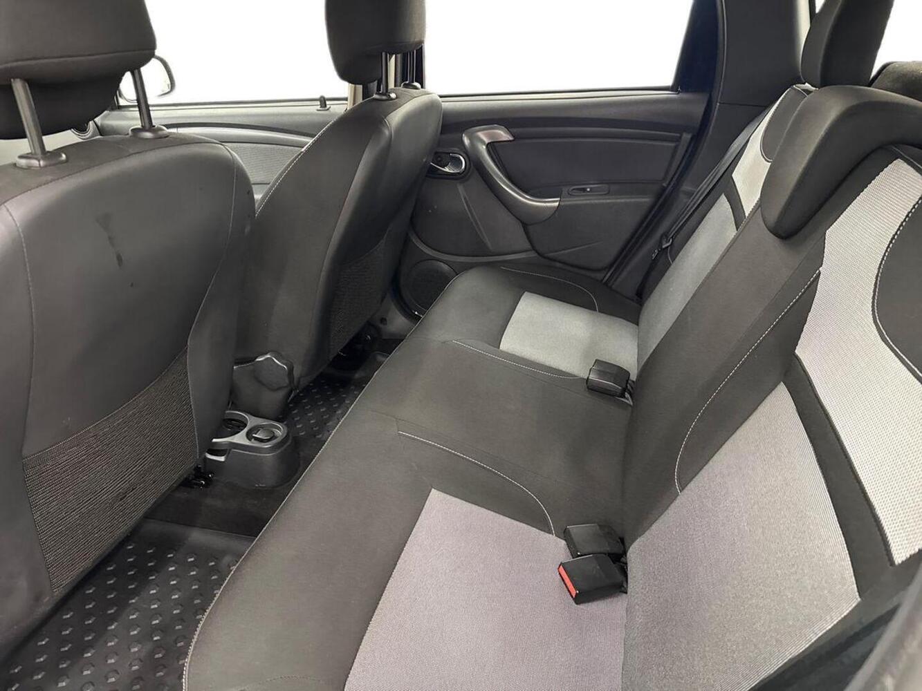 Dacia Duster vaihtoauto