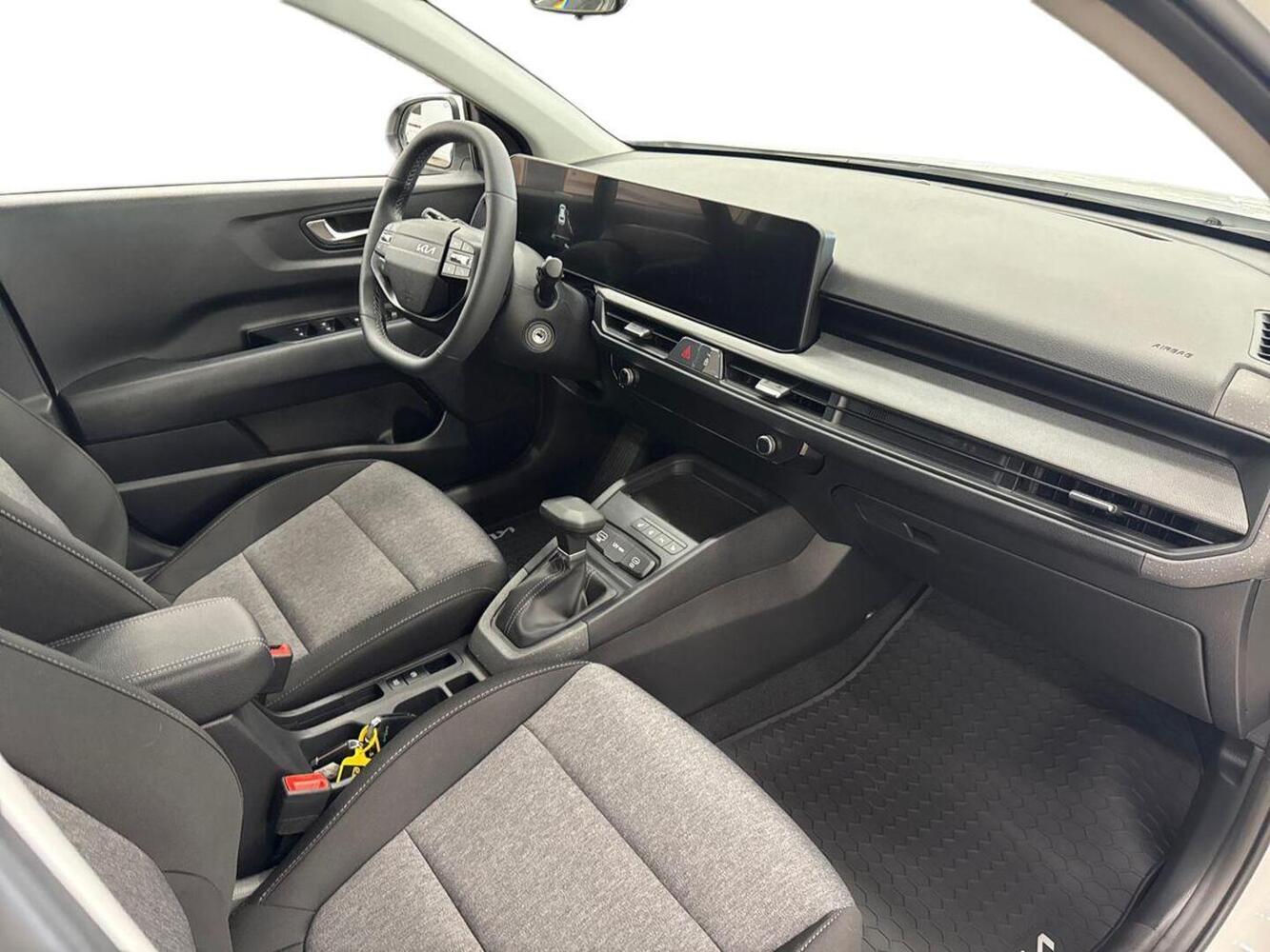 Kia Stonic vaihtoauto