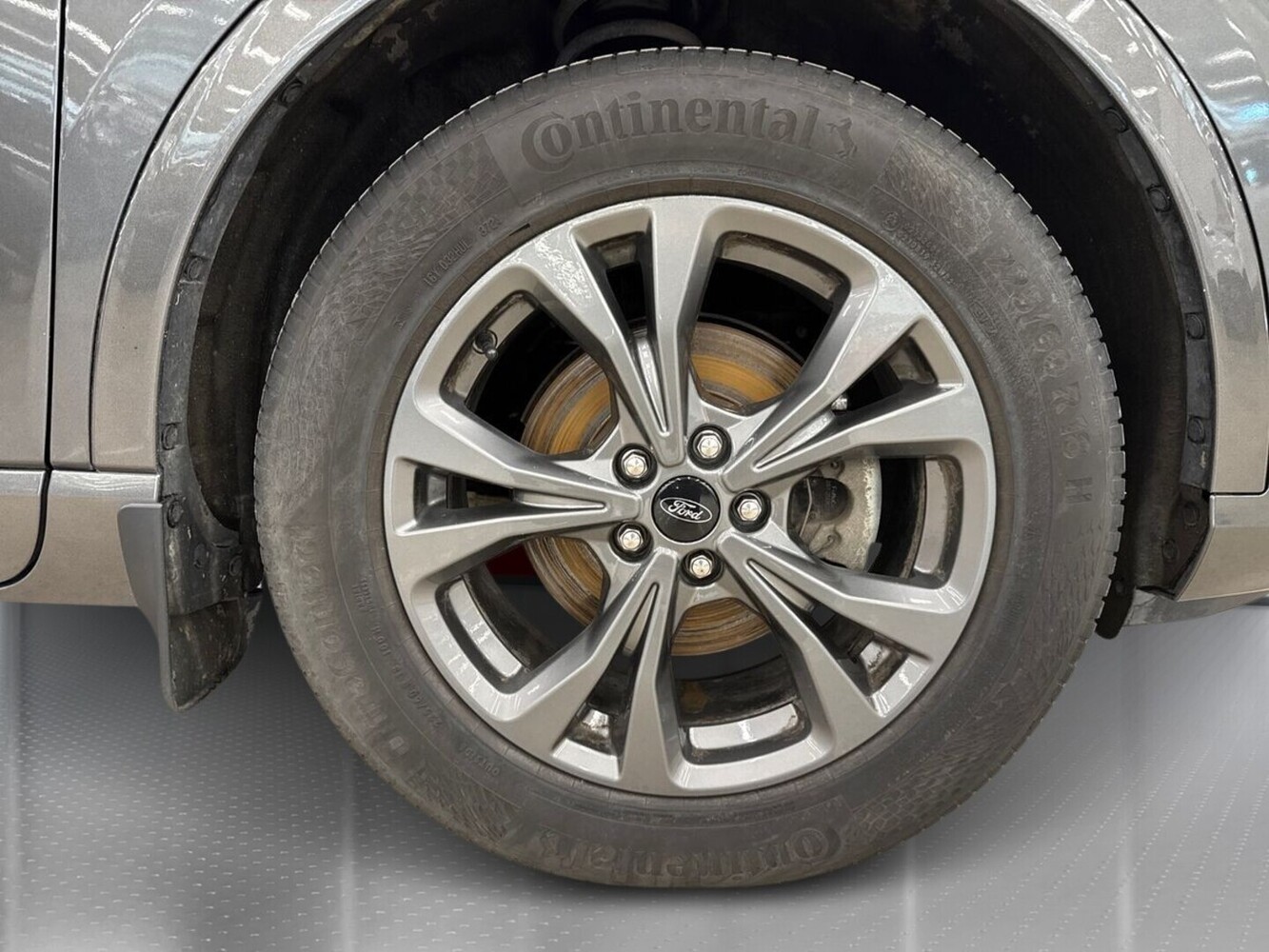 Ford Kuga vaihtoauto