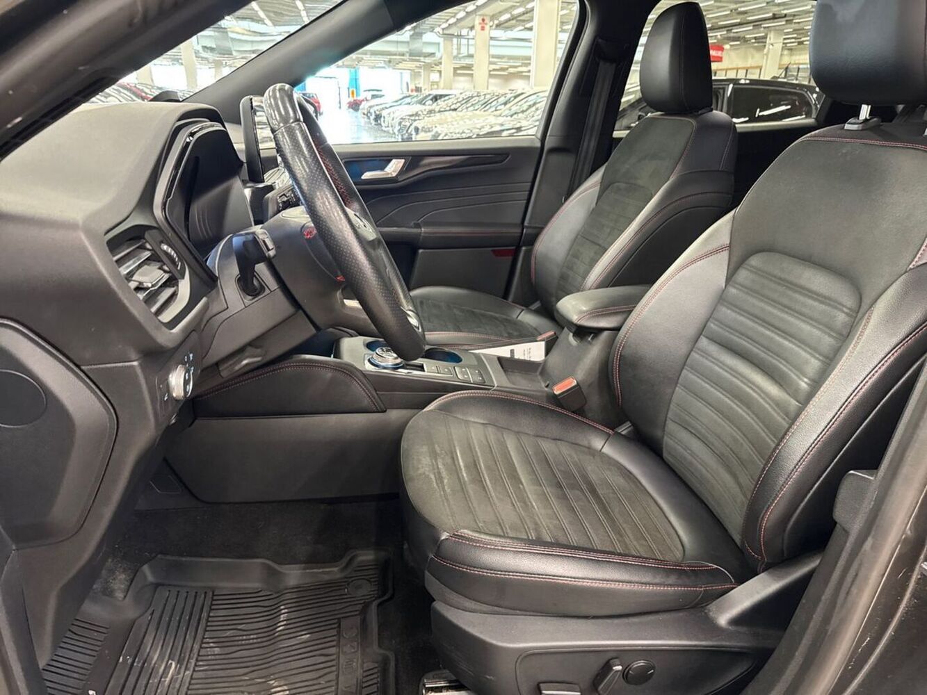 Ford Kuga vaihtoauto