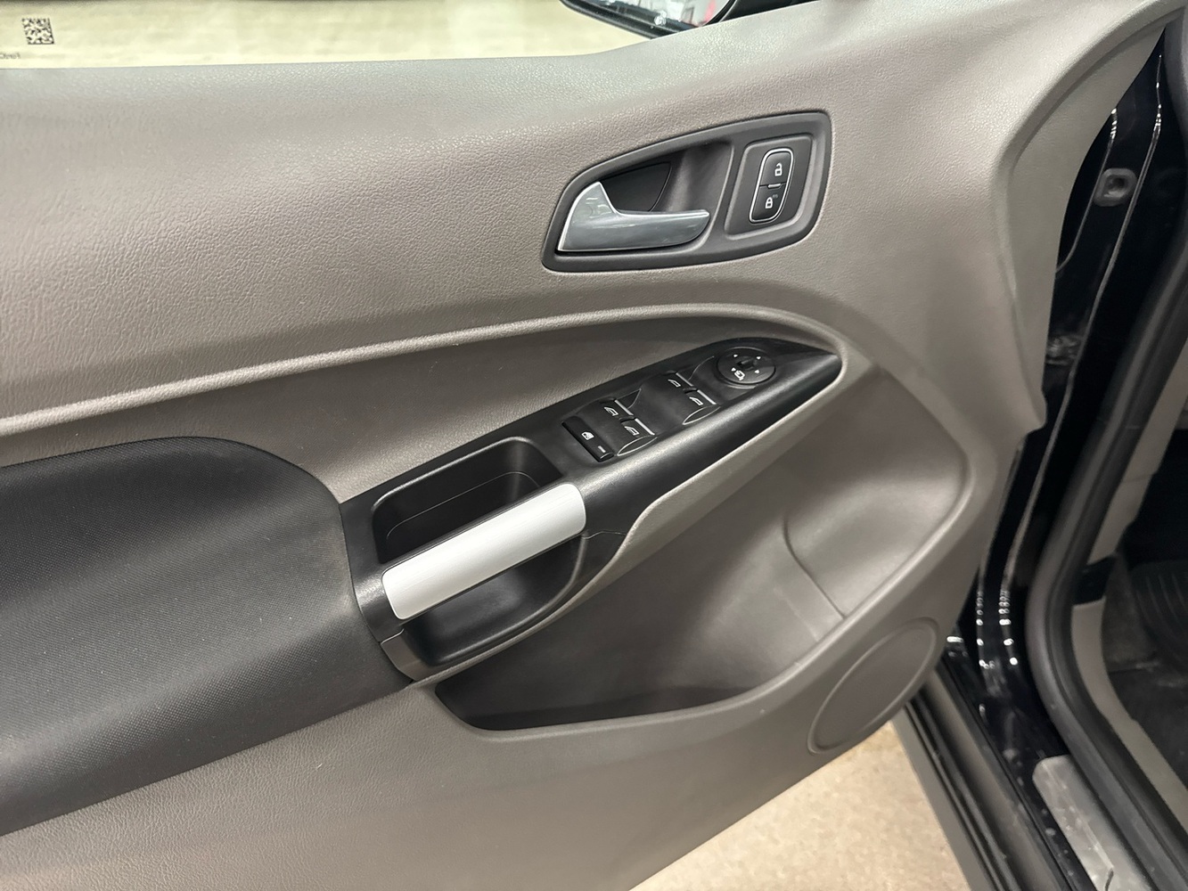 Ford Grand Tourneo Connect vaihtoauto