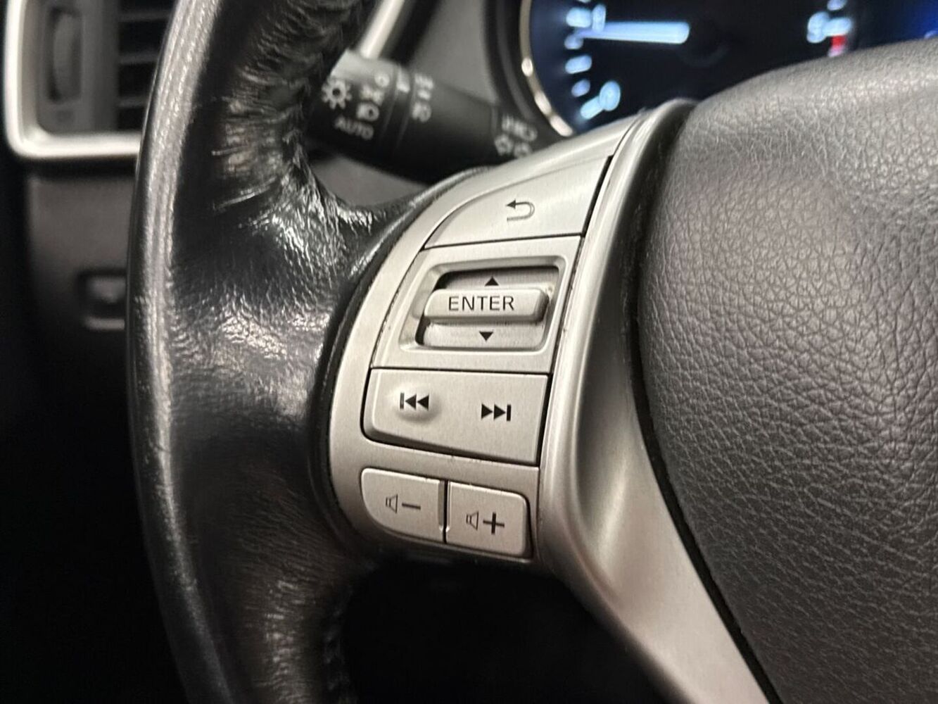 Nissan X-Trail vaihtoauto