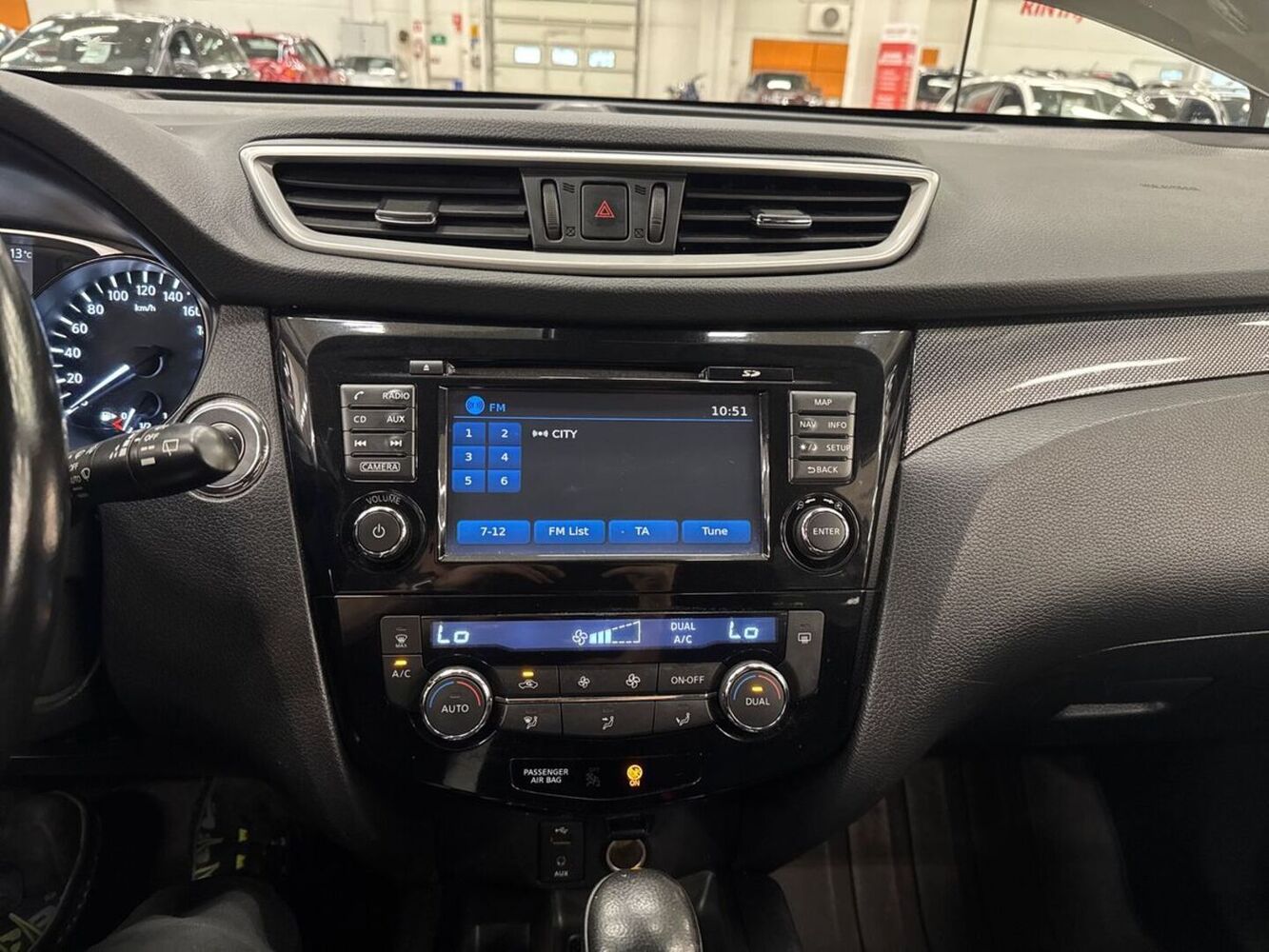 Nissan X-Trail vaihtoauto