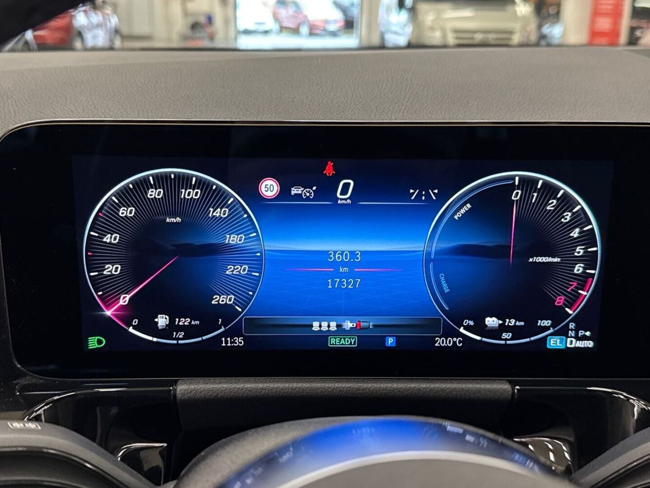Mercedes-Benz GLA vaihtoauto
