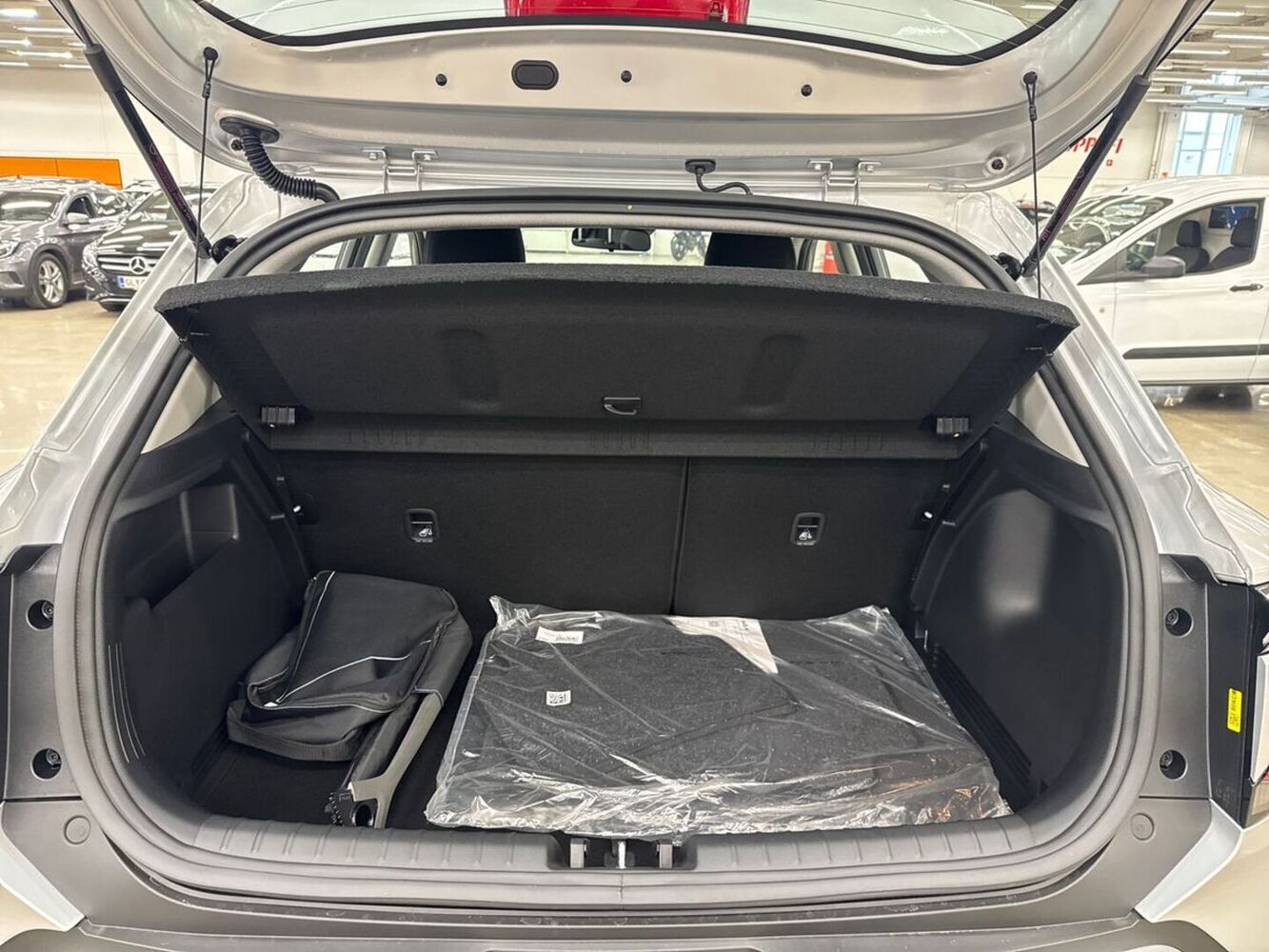 Kia Stonic vaihtoauto
