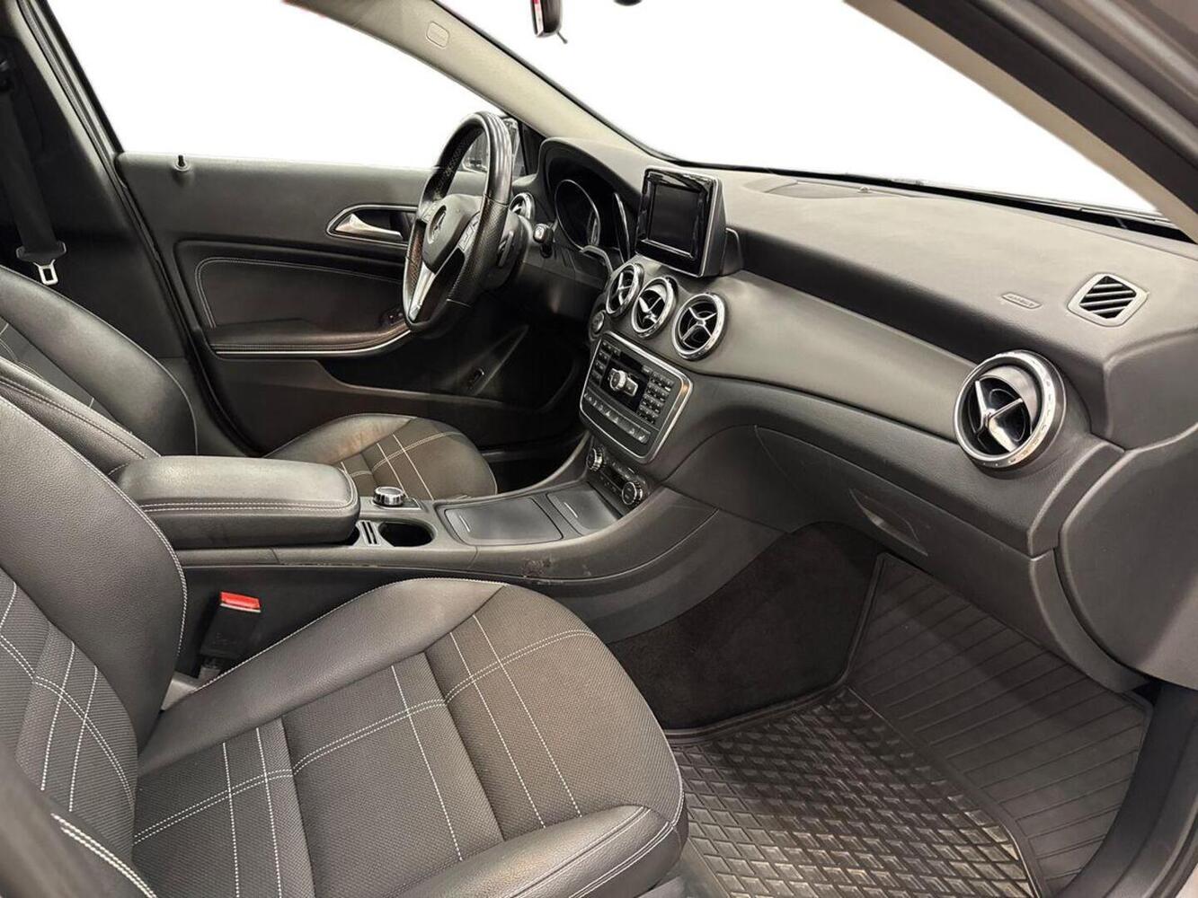 Mercedes-Benz GLA vaihtoauto