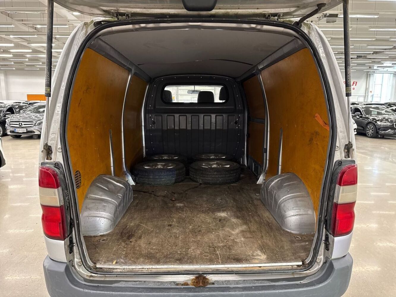 Toyota Hiace vaihtoauto
