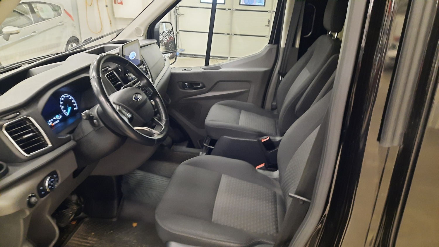 Ford Transit vaihtoauto