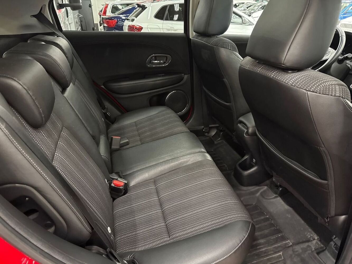Honda HR-V vaihtoauto