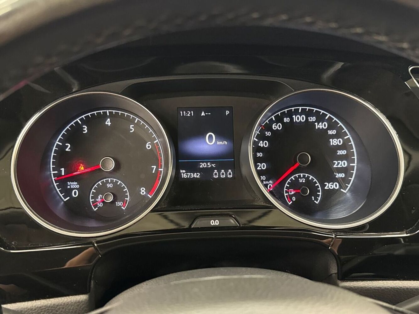 Volkswagen Touran vaihtoauto