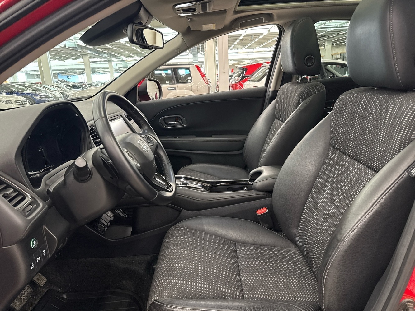Honda HR-V vaihtoauto