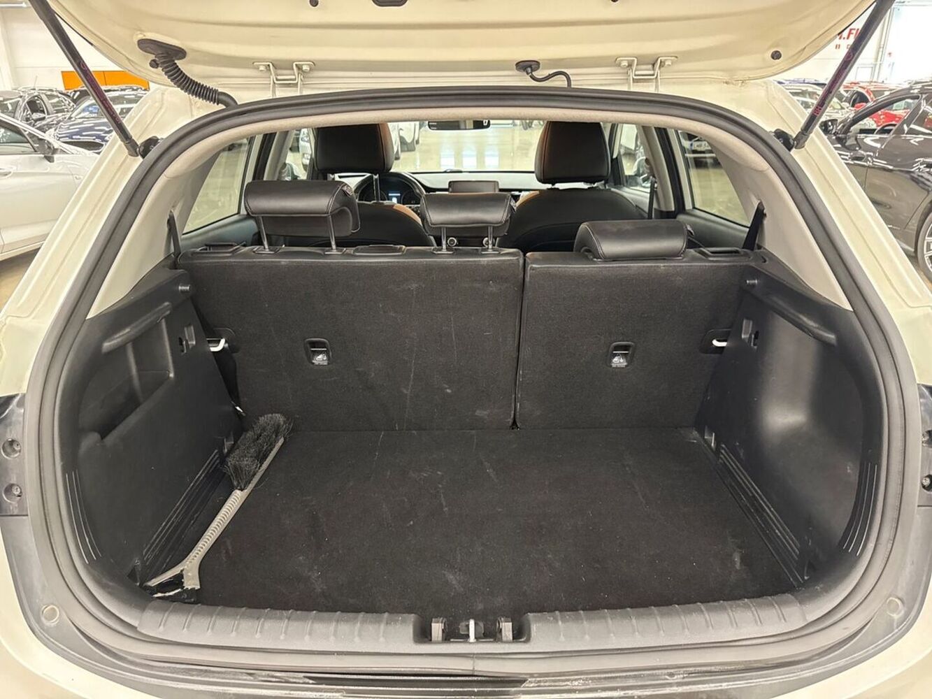 Kia Stonic vaihtoauto