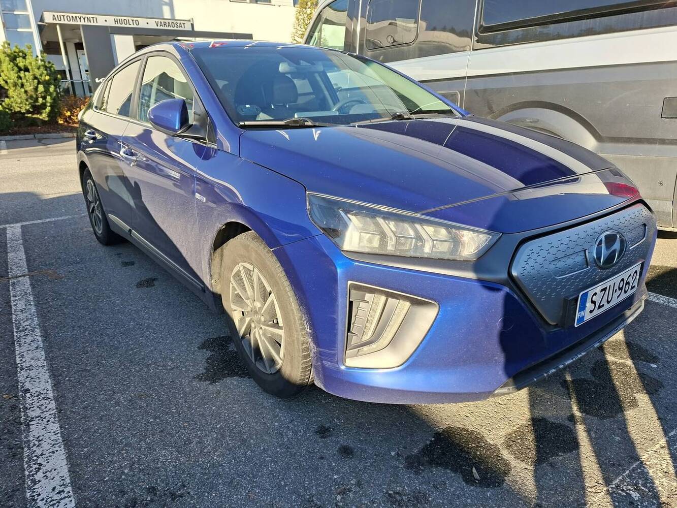 Hyundai IONIQ electric vaihtoauto