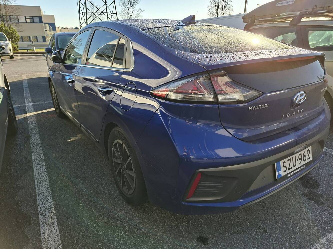 Hyundai IONIQ electric vaihtoauto